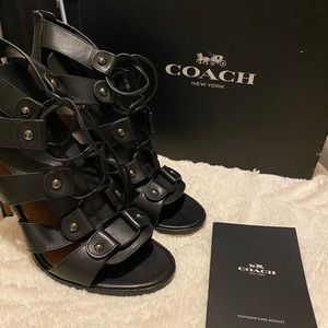 COACH LESLIE SEMI MATTE CALF Black Leather Heels
